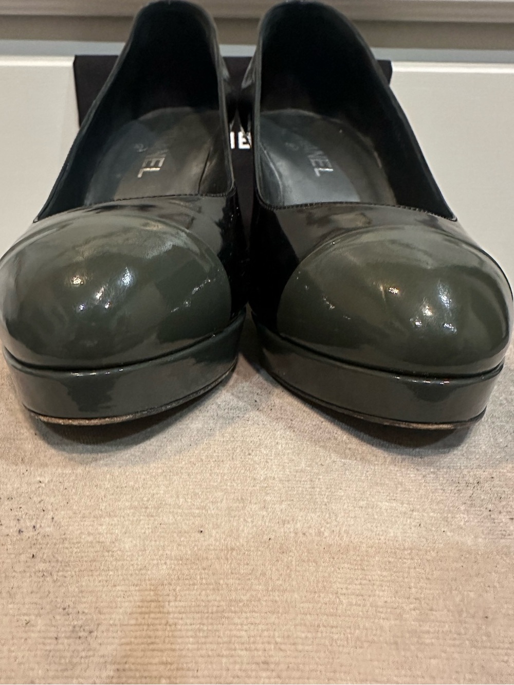 Chanel Pumps - Picture 2 of 12